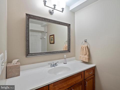 2242 48th St NW, Washington, DC 20007 photo 32