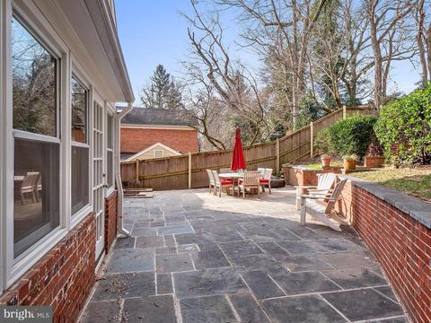 2242 48th St NW, Washington, DC 20007 photo 39