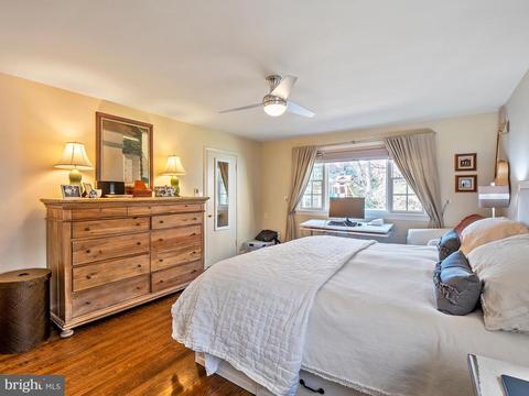 2242 48th St NW, Washington, DC 20007 photo 18