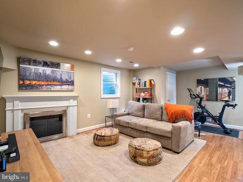 2242 48th St NW, Washington, DC 20007 photo 29