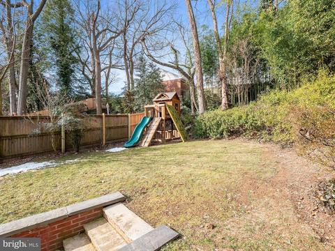 2242 48th St NW, Washington, DC 20007 photo 40