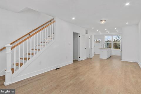 1111 Oates St NE, Washington, DC 20002 photo 6
