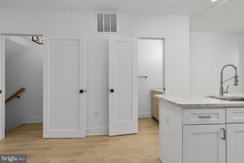 1111 Oates St NE, Washington, DC 20002 photo 9