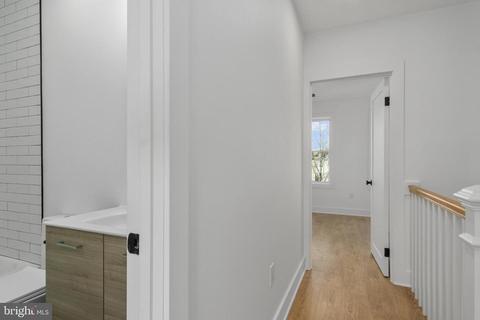 1111 Oates St NE, Washington, DC 20002 photo 29
