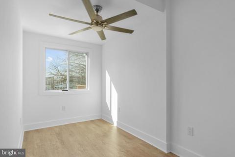 1111 Oates St NE, Washington, DC 20002 photo 26