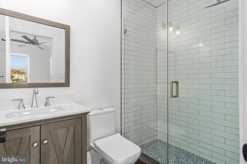 1111 Oates St NE, Washington, DC 20002 photo 32