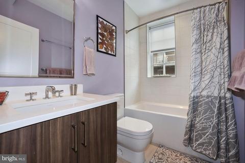 611 D St SE #4C, Washington, DC 20003 photo 13