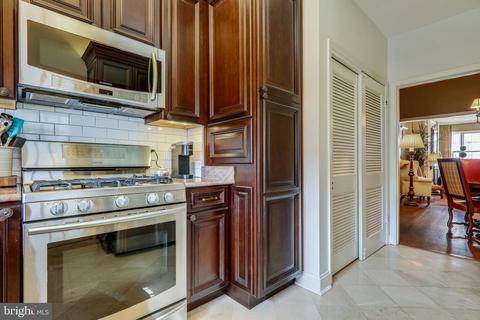 135 D St SE, Washington, DC 20003 photo 17
