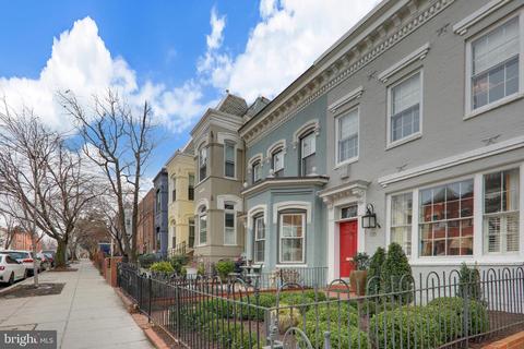 135 D St SE, Washington, DC 20003 photo 4