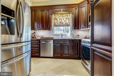 135 D St SE, Washington, DC 20003 photo 15