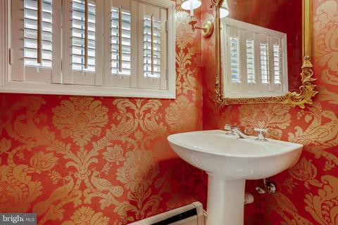 135 D St SE, Washington, DC 20003 photo 18