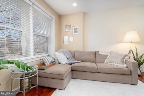 610 3rd St SE #5, Washington, DC 20003 photo 5