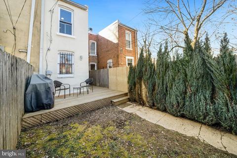 253 Warren St NE, Washington, DC 20002 photo 2