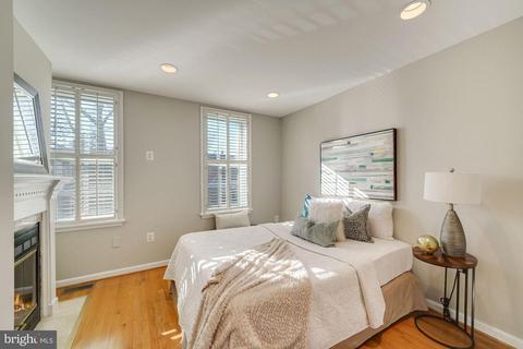 253 Warren St NE, Washington, DC 20002 photo 14