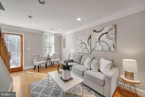 253 Warren St NE, Washington, DC 20002 photo 6