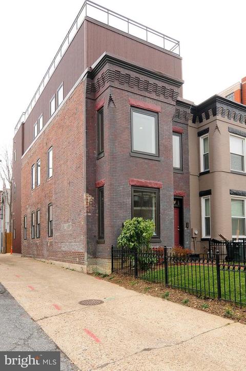 905 2nd St NE, Washington, DC 20002 photo 1