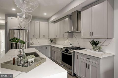 1220 Raum St NE #3, Washington, DC 20002 photo 3
