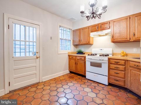 1213 Constitution Ave NE, Washington, DC 20002 photo 15