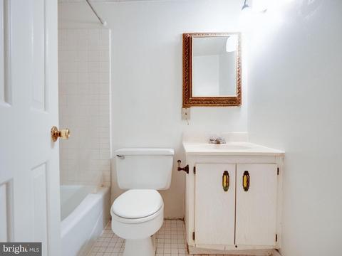 1213 Constitution Ave NE, Washington, DC 20002 photo 35