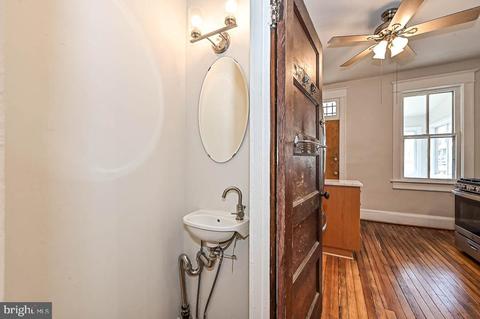 26 14th St NE, Washington, DC 20002 photo 10