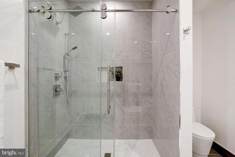 1023 16th St NE #B, Washington, DC 20002 photo 16