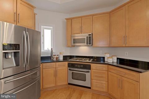 2357 Champlain St NW #301, Washington, DC 20009 photo 18