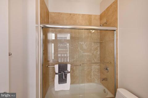 2357 Champlain St NW #301, Washington, DC 20009 photo 33
