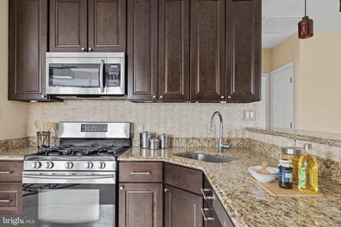 101 2 St NE #3, Washington, DC 20002 photo 13
