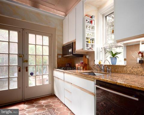 653 A St NE, Washington, DC 20002 photo 22