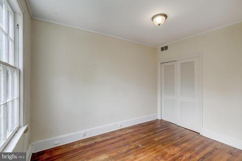109 7th St NE, Washington, DC 20002 photo 24