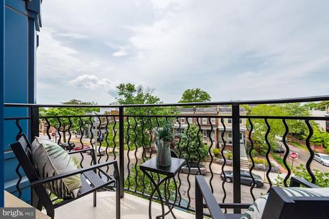 401 13th St NE #403, Washington, DC 20002 photo 2