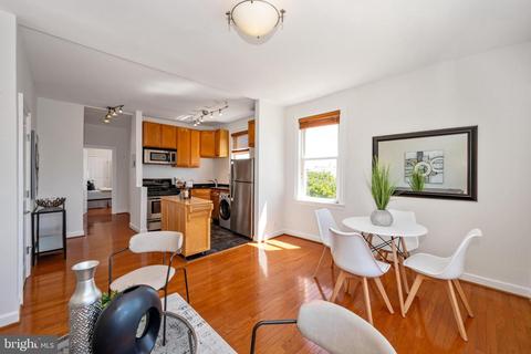 1815 A St SE #305, Washington, DC 20003 photo 8