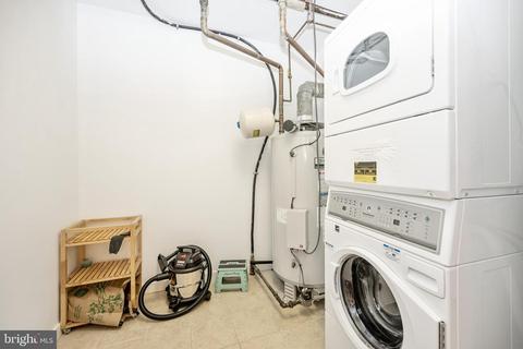 1815 A St SE #305, Washington, DC 20003 photo 16