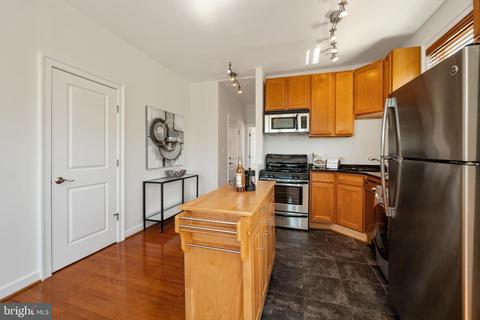 1815 A St SE #305, Washington, DC 20003 photo 6