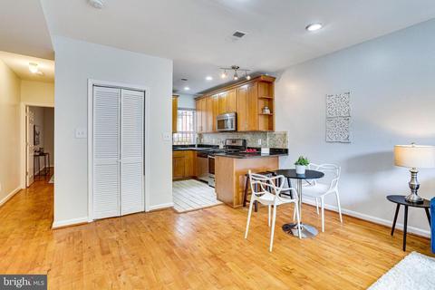 326 14th Pl NE #2, Washington, DC 20002 photo 4