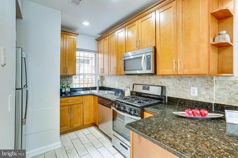 326 14th Pl NE #2, Washington, DC 20002 photo 8