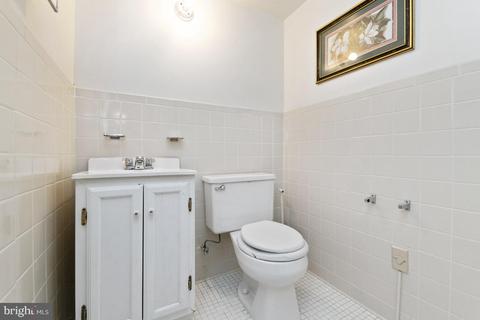 1307 I St NE, Washington, DC 20002 photo 21