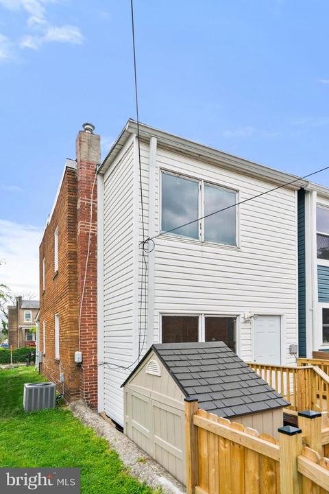 332 Bryant St NE, Washington, DC 20002 photo 33