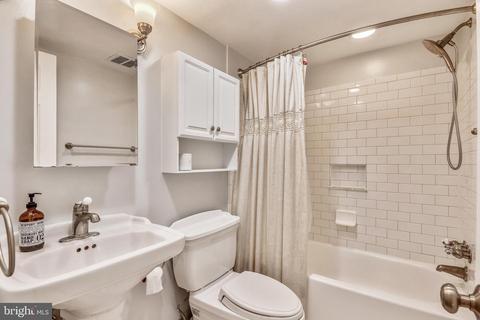 29 14th St NE #29, Washington, DC 20002 photo 23