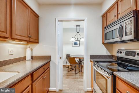 29 14th St NE #29, Washington, DC 20002 photo 13
