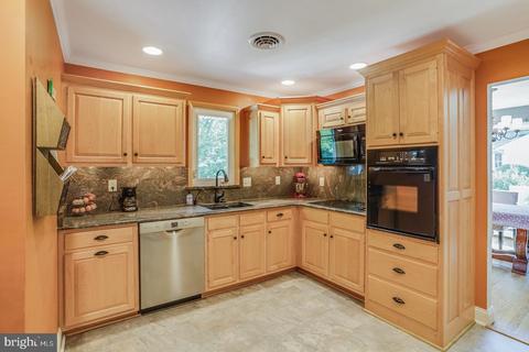679 Carriage Ln, Dover, DE 19901 photo 13