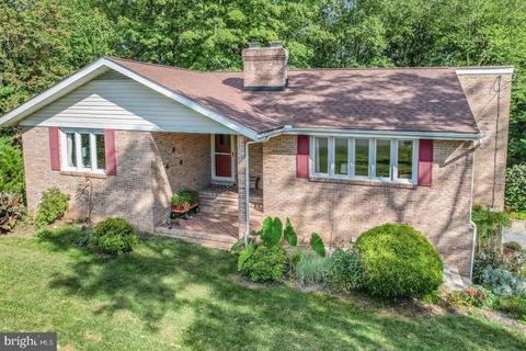 679 Carriage Ln, Dover, DE 19901 photo 1
