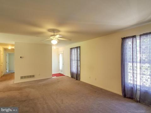227 Tall Tree Ct, Dover, DE 19904 photo 5