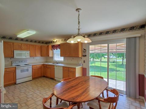 227 Tall Tree Ct, Dover, DE 19904 photo 10