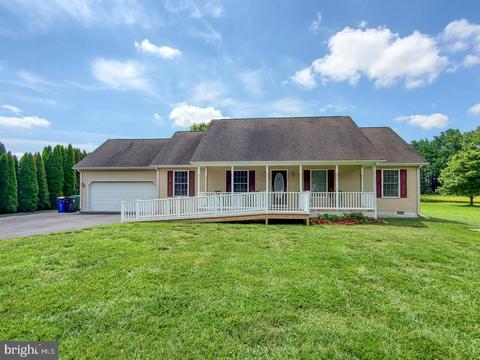 227 Tall Tree Ct, Dover, DE 19904 photo 2