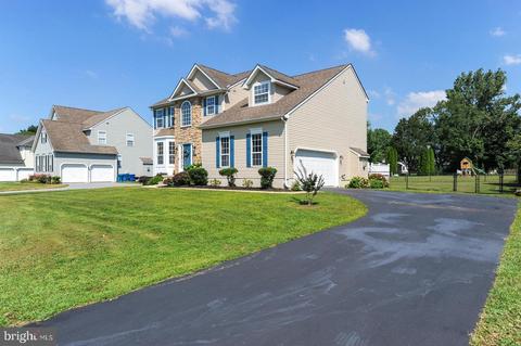 20 E Darby Cir, Dover, DE 19904 photo 2