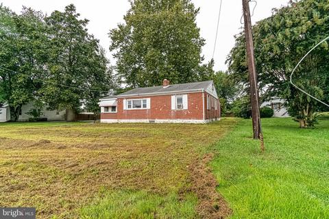 248 Fox Rd, Dover, DE 19901 photo 2