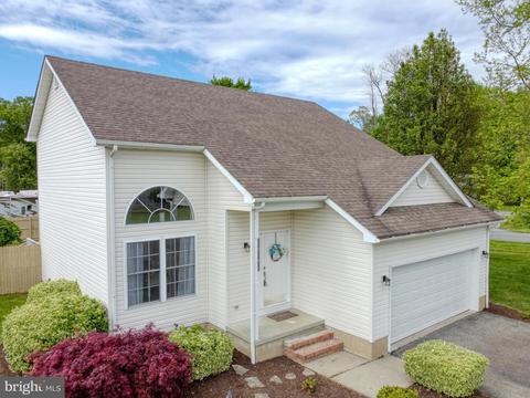 491 Evelyndale Dr, Dover, DE 19901 photo 1