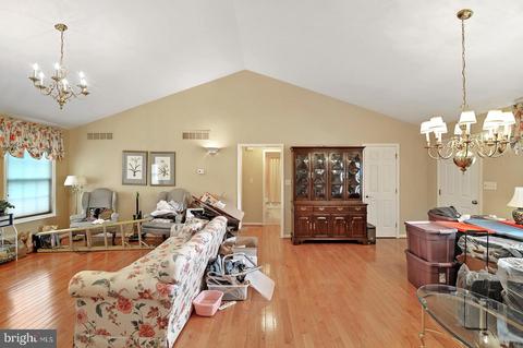 141 N Planters Ln, Dover, DE 19901 photo 9
