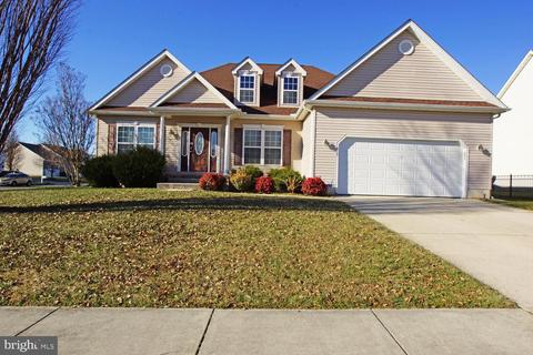 413 Beuvale Ln, Dover, DE 19904 photo 1